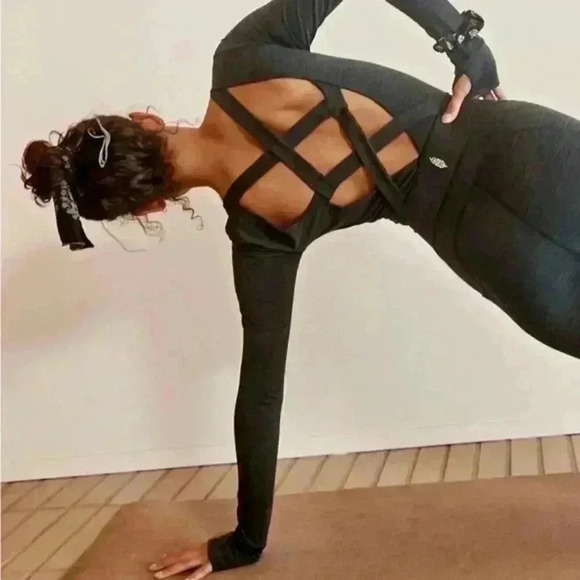 FP Movement by Free People Relieve Crossback Jumpsuit Grey Long Sleeve Small/P - Picture 6 of 9